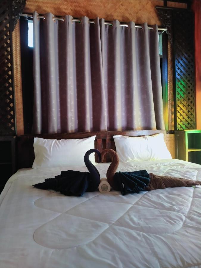 Ouychai Resort Home Stay Чиангмай Екстериор снимка